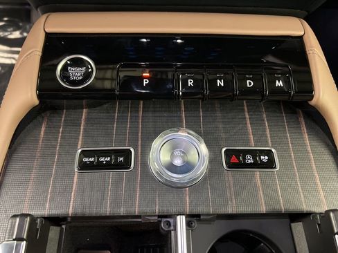 New 2025 Lincoln Navigator Black Label image 16