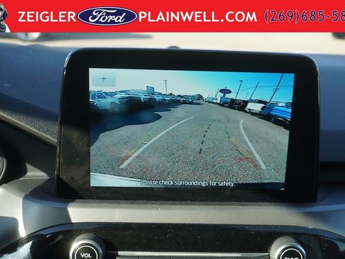 Used 2025 Ford Escape Active AWD/4WD image 17