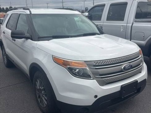 Used 2014 Ford Explorer FWD image 1