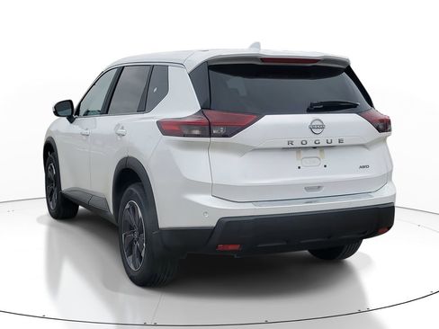 New 2026 Nissan Rogue SV image 3