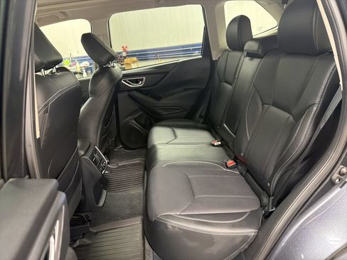 Used 2019 Subaru Forester Touring AWD/4WD image 12