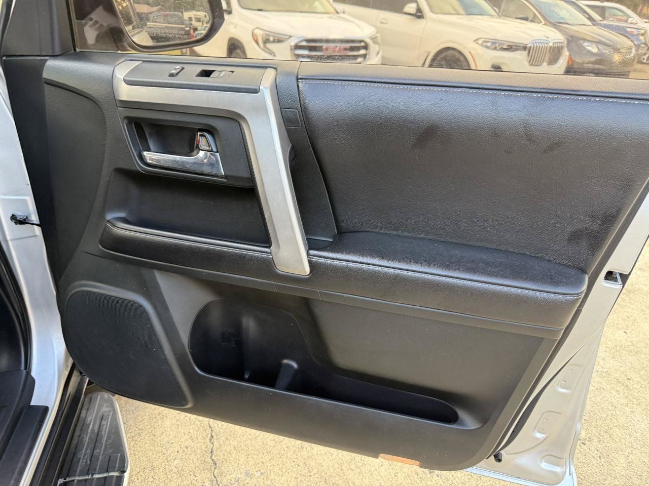 Used 2016 Toyota 4Runner SR5 RWD image 24