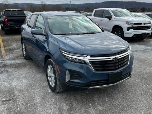 Used 2024 Chevrolet Equinox LT w/ LPO, Floor Liner Package image 5