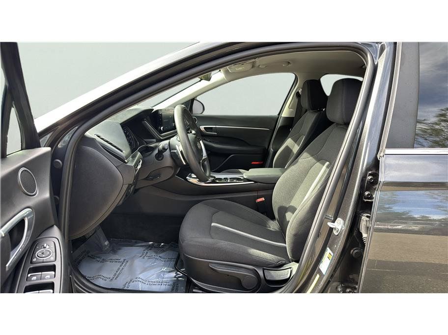 Used 2021 Hyundai Sonata Blue FWD image 16