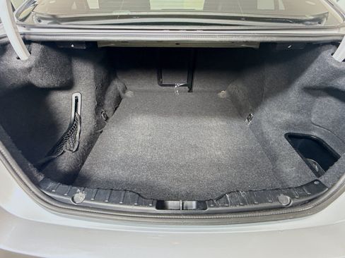 Used 2016 BMW 528i Sedan RWD image 34