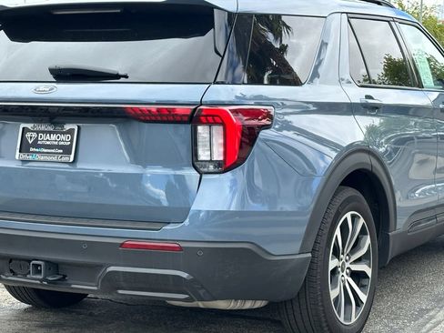 Certified 2025 Ford Explorer ST-Line w/ Premium Package RWD image 8