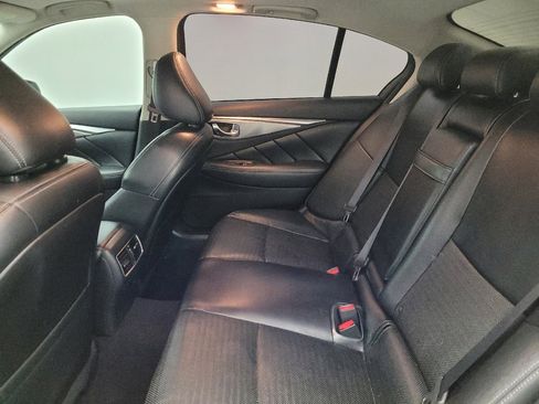 Used 2017 INFINITI Q50 Sport image 18