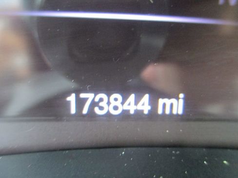 Used 2014 Jeep Grand Cherokee Laredo w/ Security & Convenience Group image 27