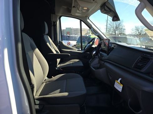 New 2026 Ford Transit 250 148 Medium Roof w/ Load Area Protection Package image 18