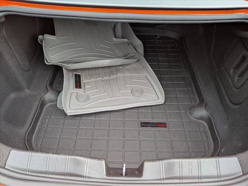 Used 2019 Chevrolet Camaro LT w/ Technology Package image 20