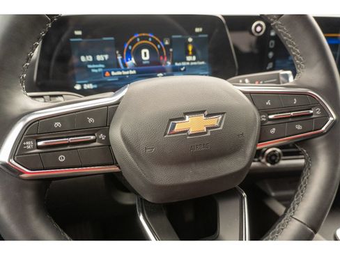 Used 2026 Chevrolet Equinox LT FWD image 28