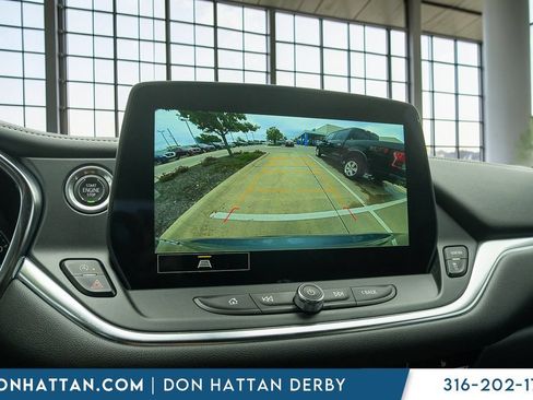 Used 2023 Chevrolet Blazer LT FWD image 10