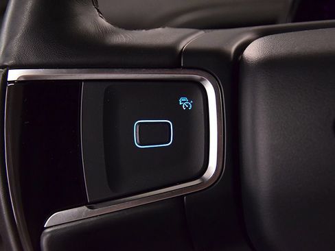 Used 2025 Ford Expedition Tremor AWD/4WD image 18