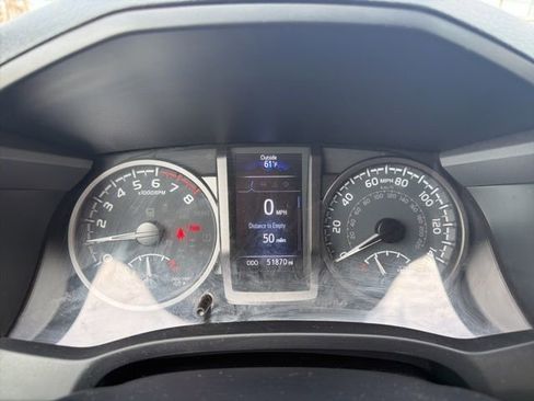 Used 2023 Toyota Tacoma TRD Sport w/ Advanced Technology Package image 21