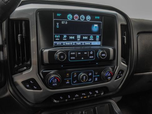 Used 2019 GMC Sierra 3500 SLT w/ Duramax Plus Package AWD/4WD image 20