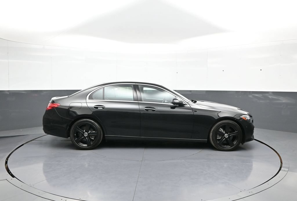 Used 2024 Mercedes-Benz C 300 4MATIC Sedan image 5