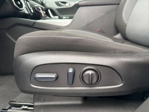 Used 2024 Chevrolet Blazer LT w/ Convenience Package image 16