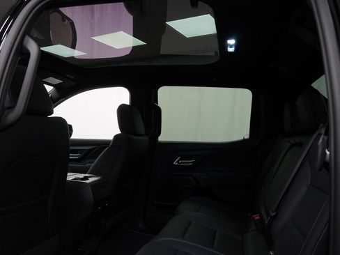 New 2026 Chevrolet Silverado EV LT AWD/4WD image 12