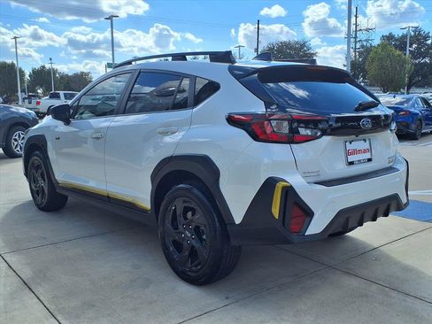 Certified 2025 Subaru Crosstrek 2.5i Sport w/ Crosstrek Mirror Package image 3