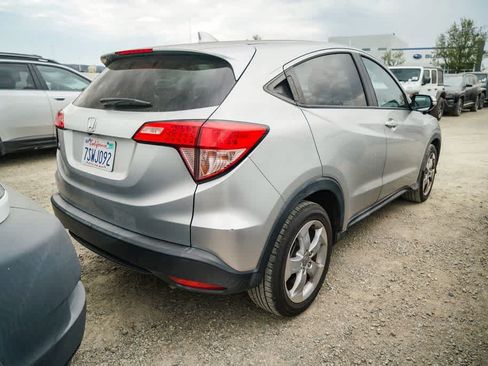 Used 2016 Honda HR-V EX image 11