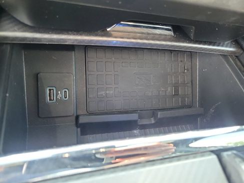 Used 2021 Ford Expedition Limited RWD image 35