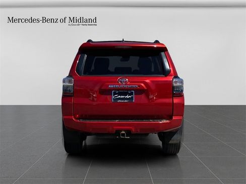 Used 2020 Toyota 4Runner SR5 image 6