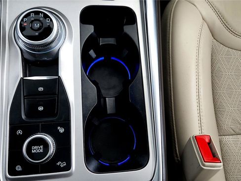 Used 2021 Ford Explorer Platinum w/ Equipment Group 601A image 35