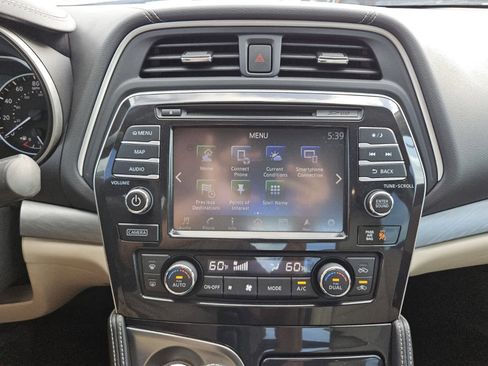 Used 2018 Nissan Maxima 3.5 SV FWD image 8