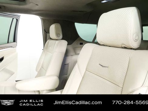 New 2026 Cadillac Escalade ESV Platinum Sport w/ LPO, Floor Liner Package image 21