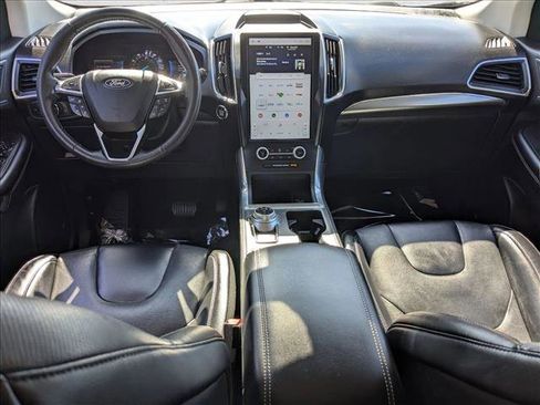 Used 2022 Ford Edge Titanium w/ Equipment Group 301A image 16