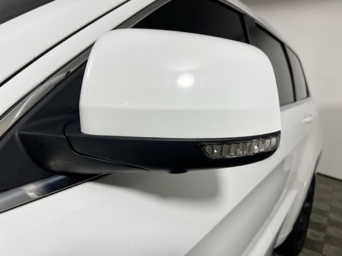 Used 2016 Jeep Grand Cherokee High Altitude image 13