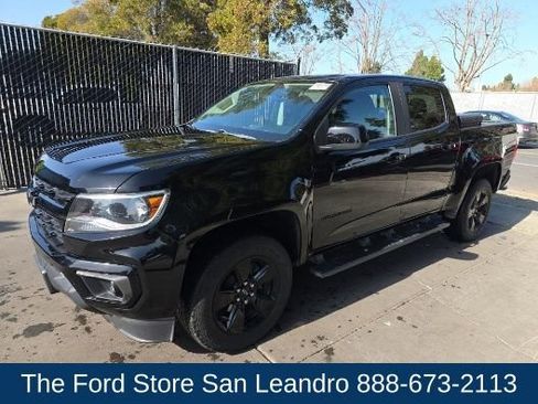 Used 2021 Chevrolet Colorado LT w/ LT Convenience Package image 3
