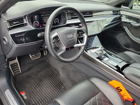 Used 2021 Audi S8 L w/ S8 Executive Package AWD/4WD image 22