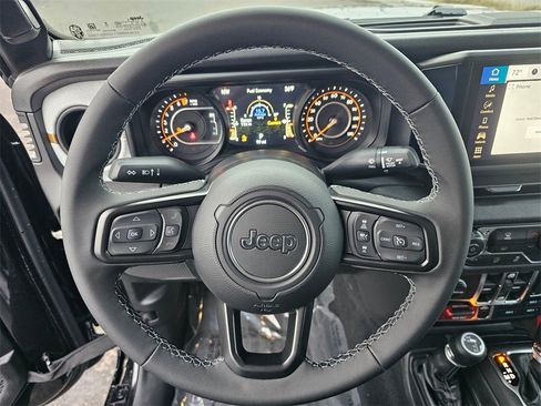 New 2026 Jeep Gladiator Willys image 16