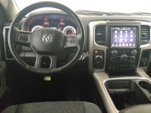 Used 2017 RAM 1500 Big Horn RWD image 22