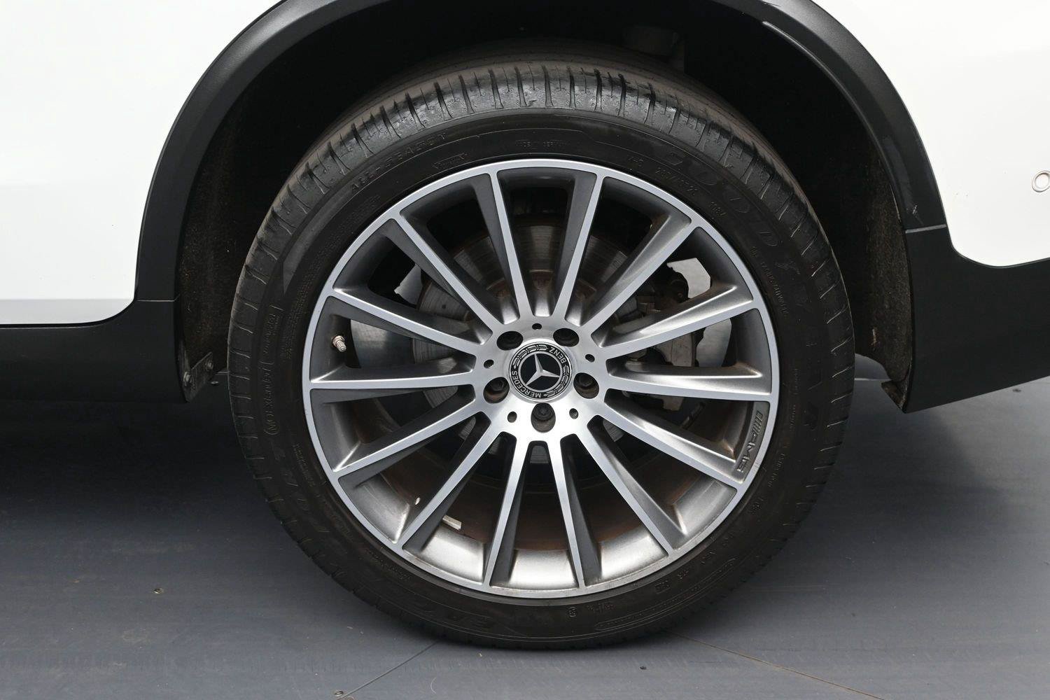 Used 2019 Mercedes-Benz GLC 300 4MATIC Coupe image 12