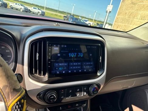 Used 2015 GMC Canyon SLE w/ SLE Convenience Package RWD image 19