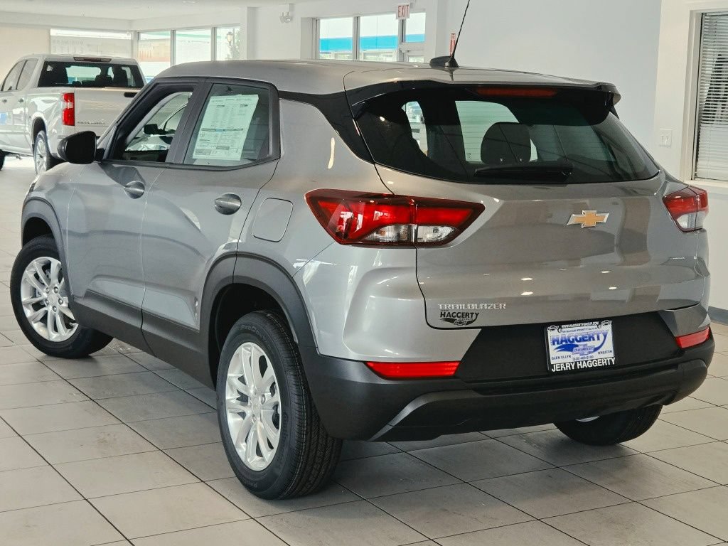 New 2026 Chevrolet TrailBlazer LS FWD image 13