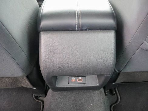 Used 2025 Nissan Altima 2.5 SV FWD image 18