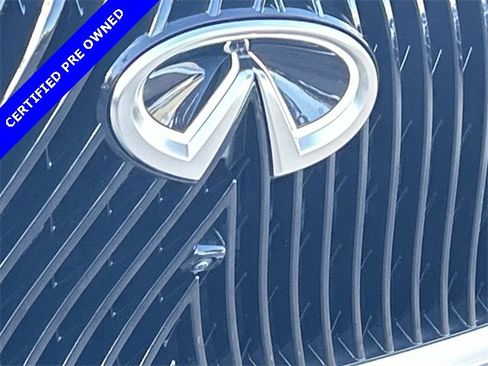 Certified 2025 INFINITI QX80 Sensory image 10