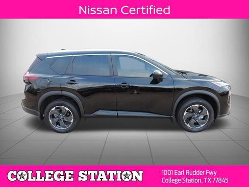 Certified 2026 Nissan Rogue SV w/ SV Premium Package FWD image 2