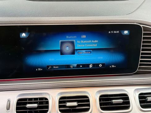 Used 2021 Mercedes-Benz GLE 350 4MATIC w/ Premium Package image 29