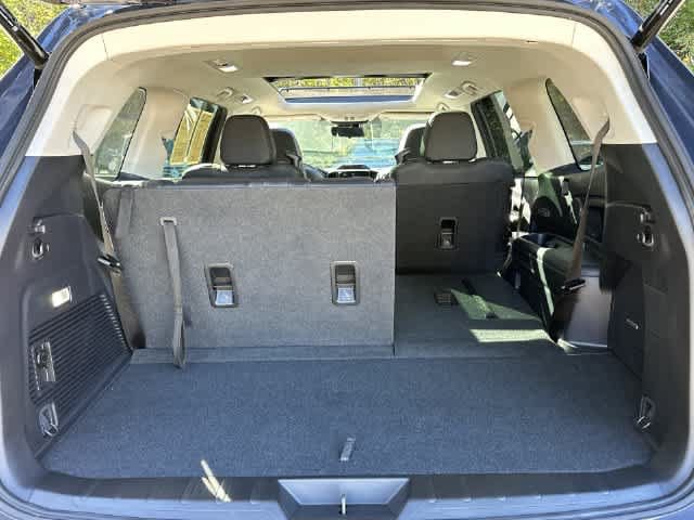 Certified 2025 Subaru Ascent Bronze Edition AWD/4WD image 26