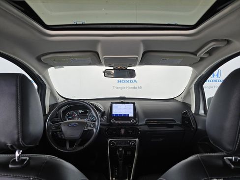 Used 2022 Ford EcoSport Titanium image 8