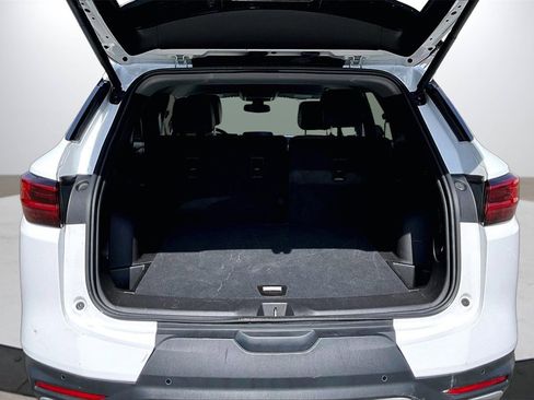 Used 2024 Chevrolet Blazer LT image 24