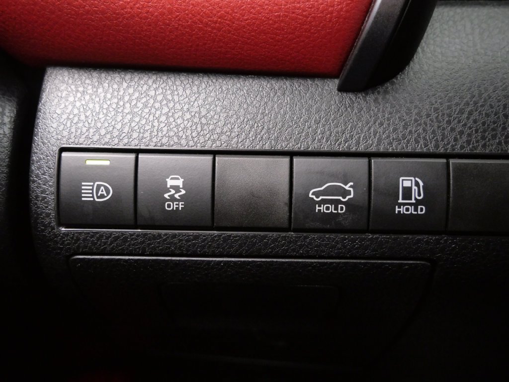 Used 2023 Toyota Camry XSE FWD image 25