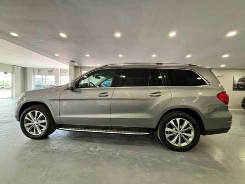 Used 2014 Mercedes-Benz GL 450 4MATIC image 4