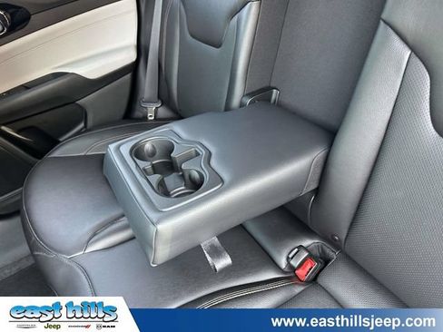 Used 2023 Jeep Compass Limited AWD/4WD image 19