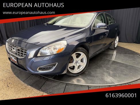 Used 2012 Volvo S60 T5 image 1