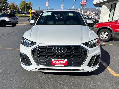 Used 2023 Audi Q5 e Premium Plus w/ Premium Plus Package image 8